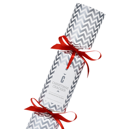 Christmas Cracker Frau