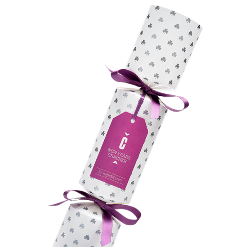 New Years Cracker Frau